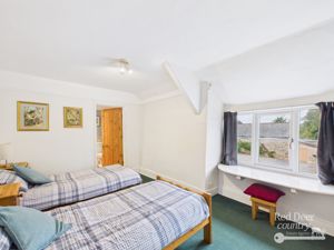 Bedroom- click for photo gallery